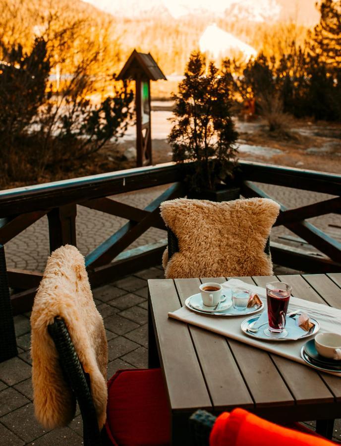 Hotel Solisko Штрбске-Плесо Экстерьер фото